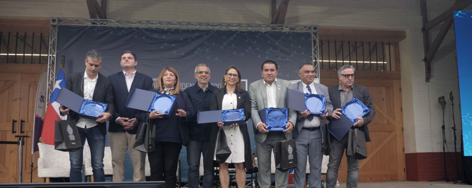 WhatsApp Image 2025-12-09 at 16.14.25 (1)